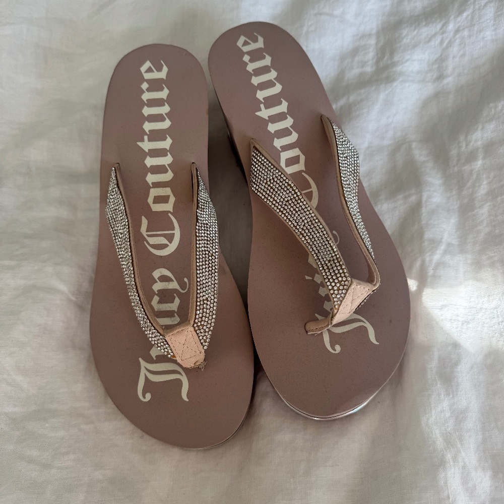 Juicy Couture wedge flip flops